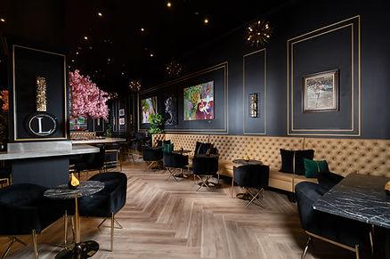 The elegant decor. Image c/o Liam's Den & Bubble Bar.